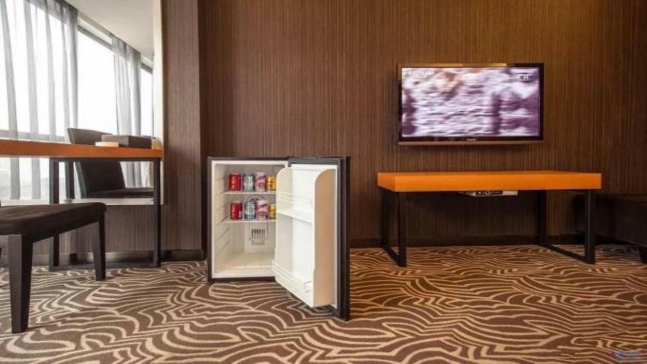ז'אנגג'יאג'י Friend Hui Hotel מראה חיצוני תמונה