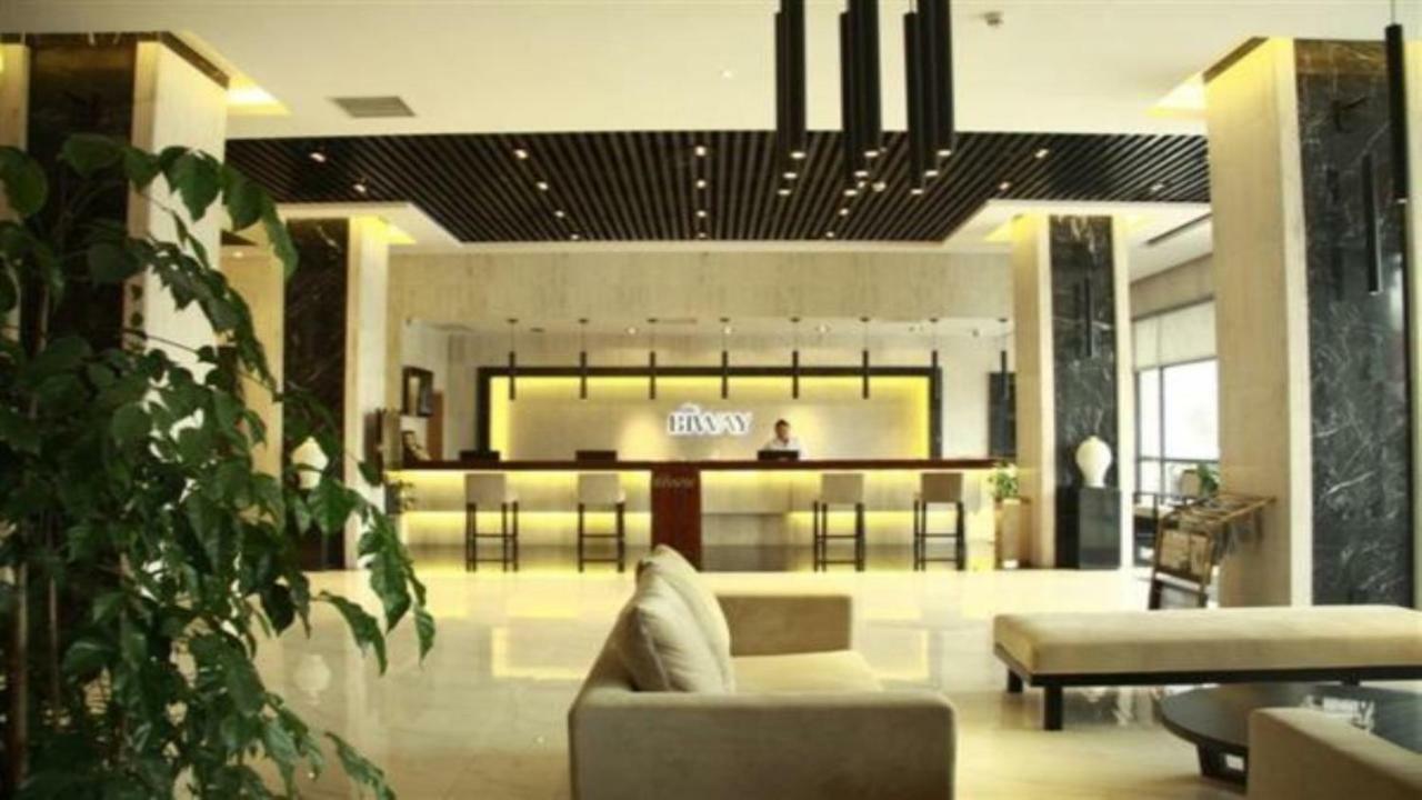 ז'אנגג'יאג'י Friend Hui Hotel מראה חיצוני תמונה